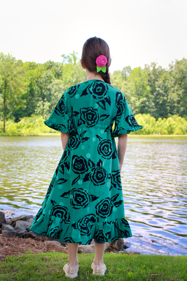 Girls lightweight cover up PDF sewing pattern in size 2-16 from Sofiona Designs