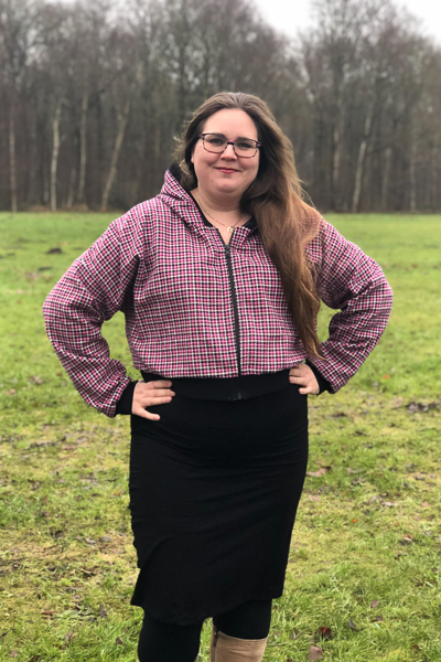 Miss Rose Hip in cropped length view C with hood. Junior Miss sizes 0-20 from Sofiona Designs.